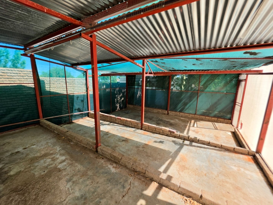5 Bedroom Property for Sale in Keidebees Northern Cape